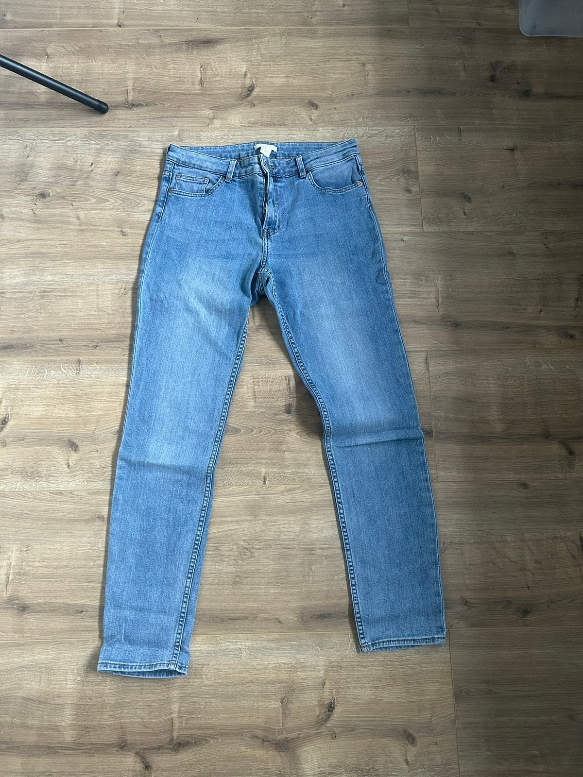 Lichte jeans maat 40 H&M, Ophalen of Verzenden, Zo goed als nieuw, Blauw, W30 - W32 (confectie 38/40)