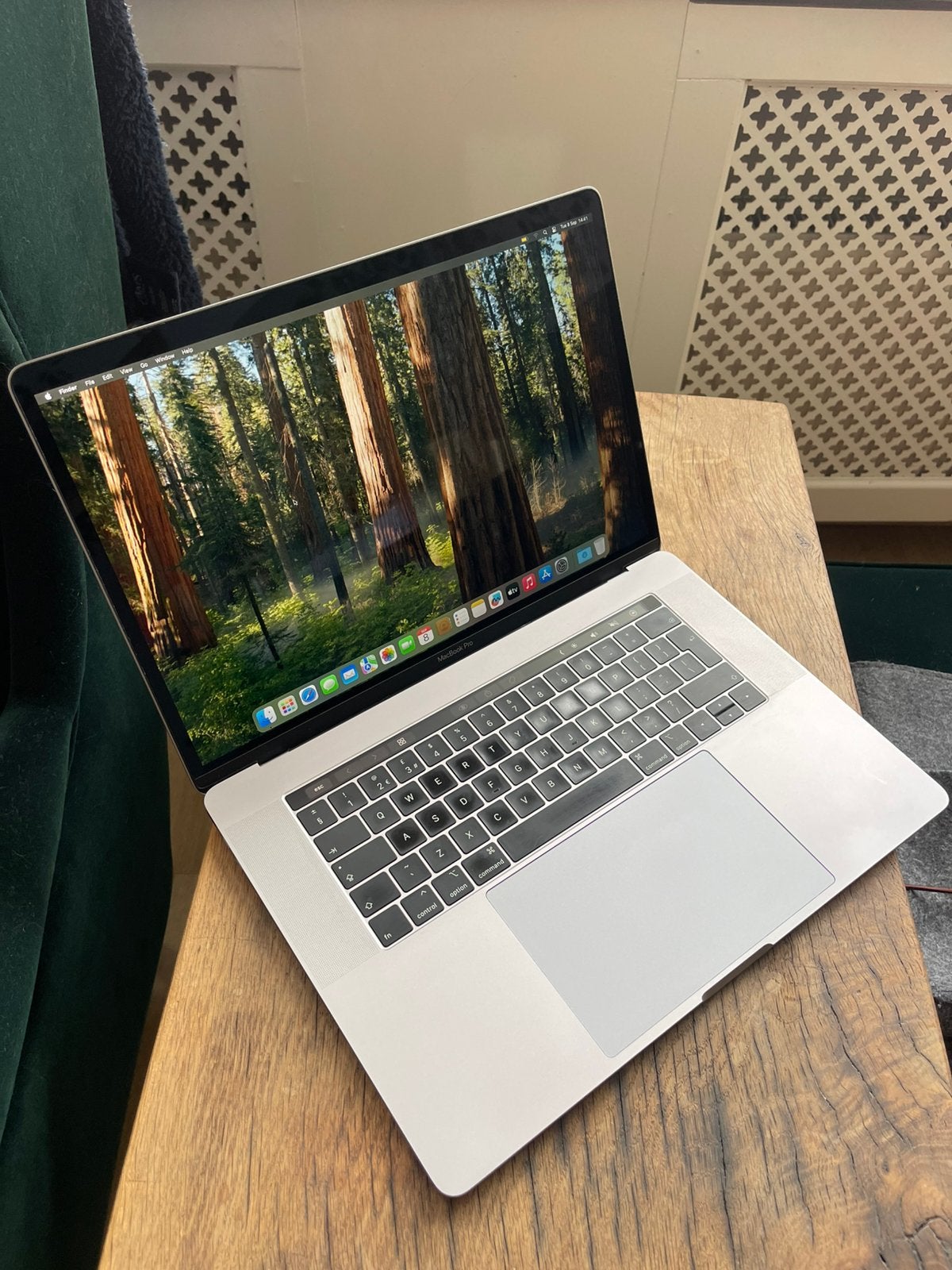 Apple MacBook Pro - 15,4in - 16GB - 1TB, Computers en Software, Apple Macbooks, 1 TB of meer, Gebruikt, 2 tot 3 Ghz, 16 GB
