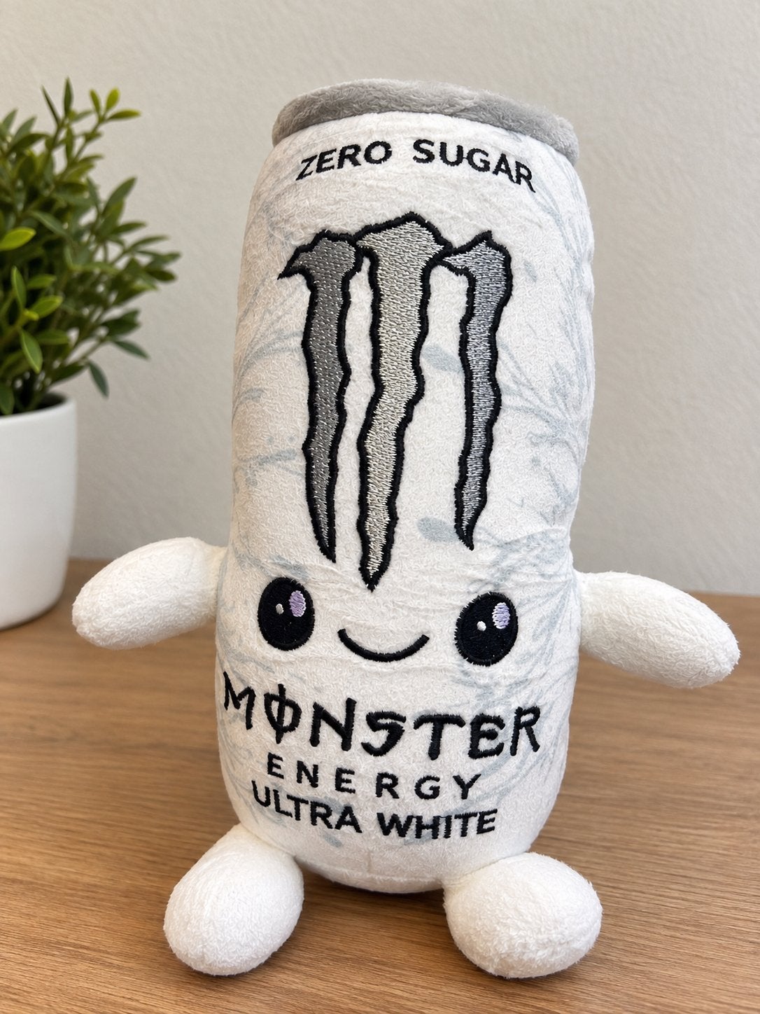 Monster Energy Ultra White knuffel, Kinderen en Baby's, Overige merken, Overige karakters, Overige typen, Nieuw