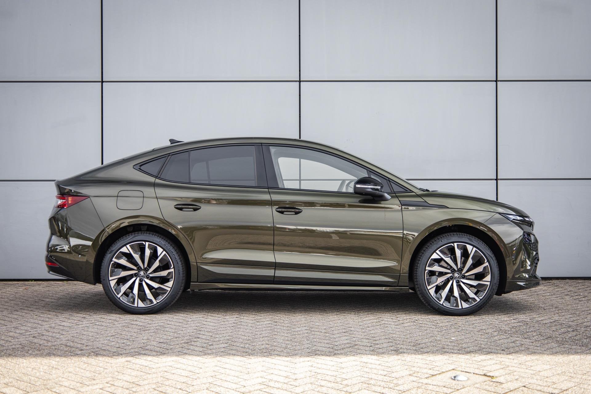 Skoda Enyaq Coupé 60 204pk Sportline | Trekhaak Wegklapbaar, 12 maanden, 1906 kg, Zwart, 24 min