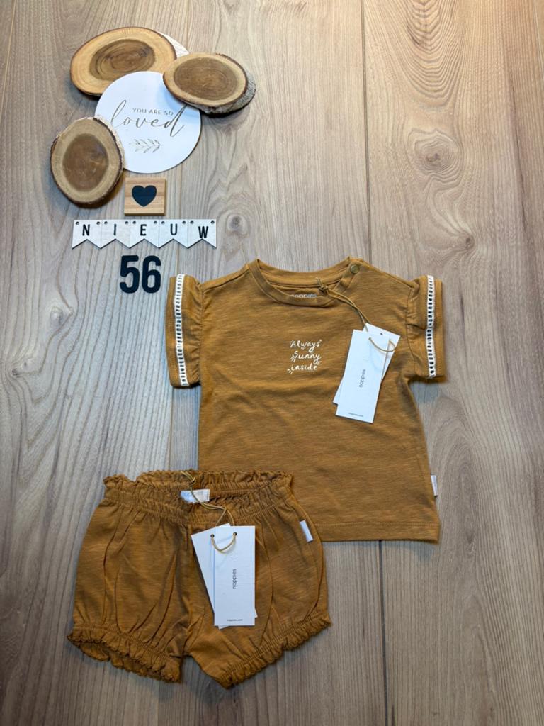 Baby meisje noppies shirtje en kort broekje maat 56, Kinderen en Baby's, Ophalen of Verzenden, Nieuw, Meisje, Setje