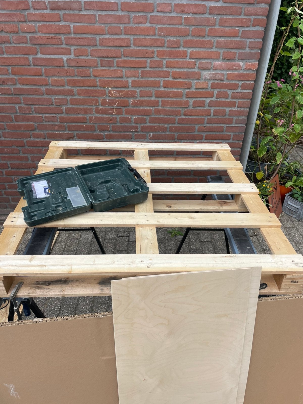 Gratis pallets moet vandaag weg, Ophalen, Zo goed als nieuw, Hout, Overige typen