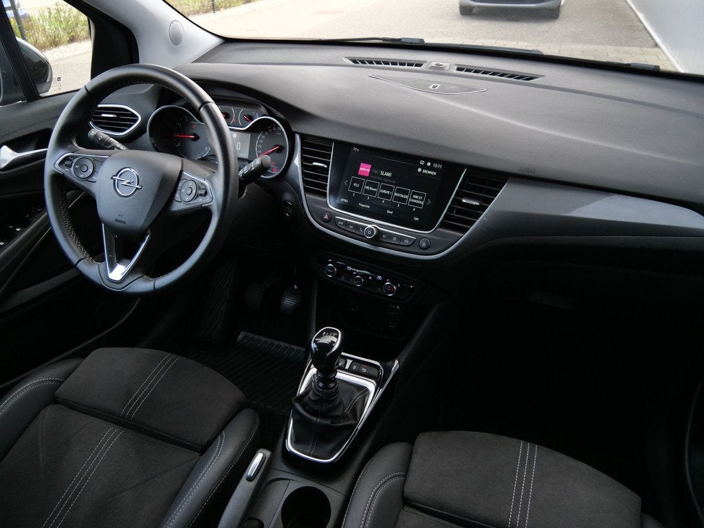 Opel Crossland 1.2 Turbo 110pk Ultimate Camera / Navigatie /, Auto's, Opel, Voorwielaandrijving, 1154 kg, Zwart, 1199 cc