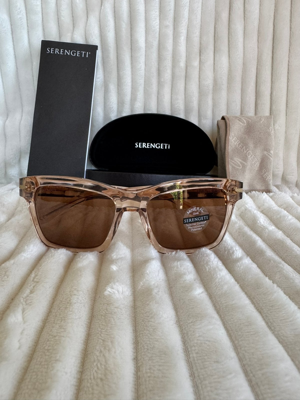 Serengeti Winona SS528004 garantie en btw-factuur, Zonnebril, Verzenden, Nieuw, Nvt