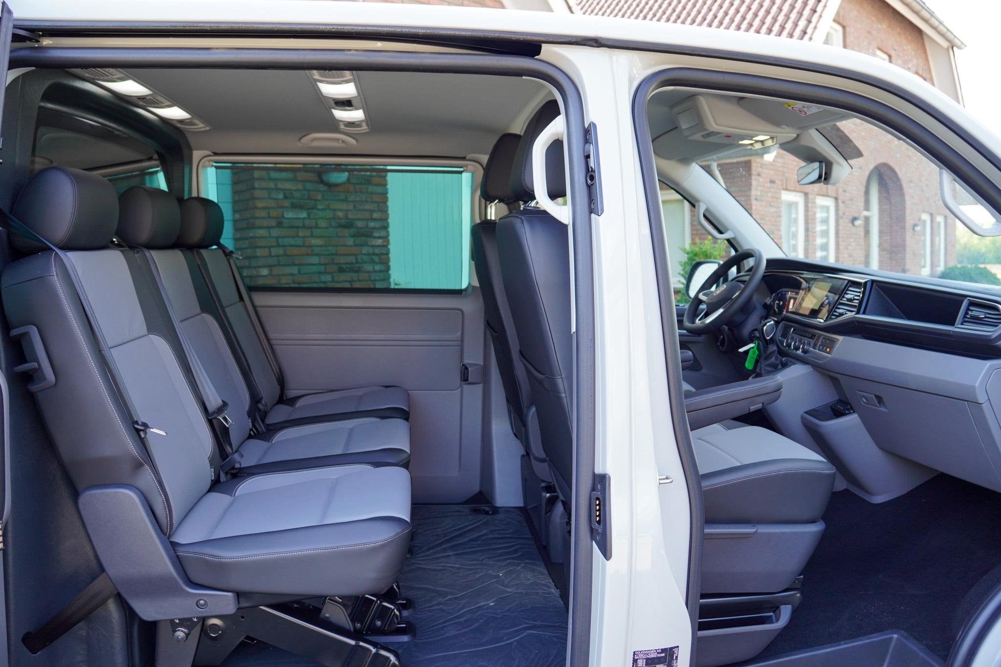 Volkswagen Transporter T6.1 CARAVELLE 204PK DSG FULL OPTIONS, Stof, Gebruikt, 4 cilinders, Volkswagen