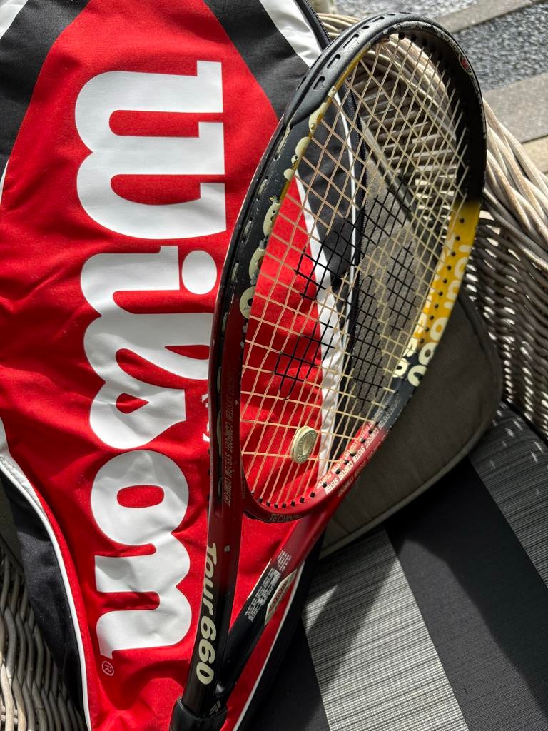 Goede Tecno Tour 660 Tennisracket met Wilson Beschermhoes, Ophalen of Verzenden, Gebruikt, Racket, Overige merken
