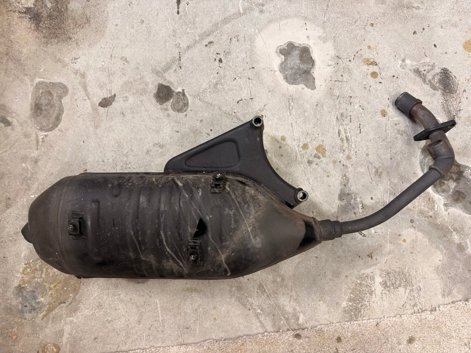 Vespa E4 Uitlaat - Origineel en Gebruikt, Ophalen, Gebruikt, Uitlaat, Vespa