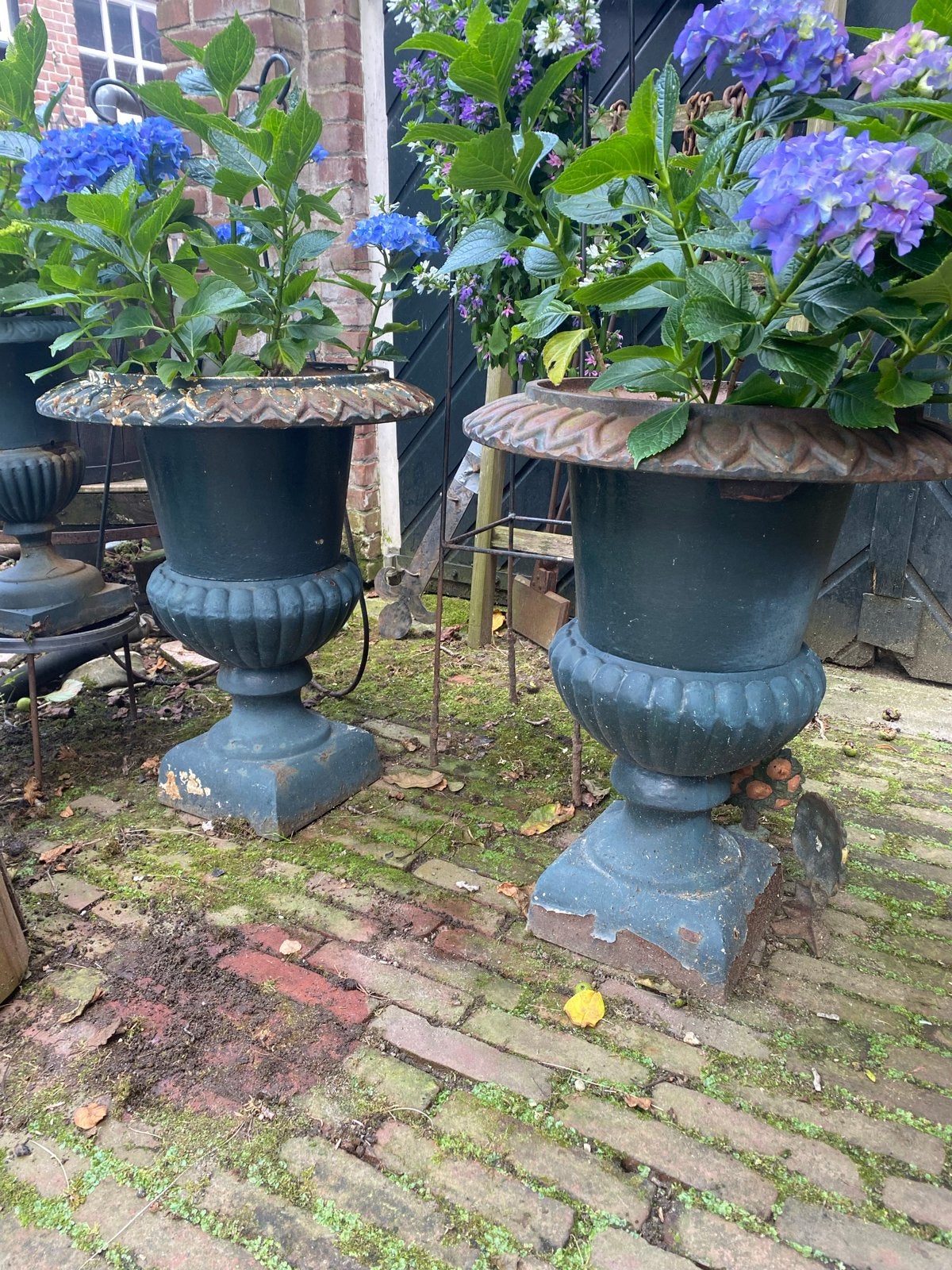Set oude gietijzeren kelken met mooie patina, Ophalen, Gebruikt, Nvt, Nvt
