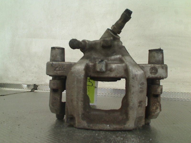 Remklauw Links Achter Mercedes-Benz C Estate (S204) 2008, Gebruikt, Mercedes-Benz AG, Mercedes-Benz, Mercedesstraße 120, Stuttgart 70372, , Duitsland