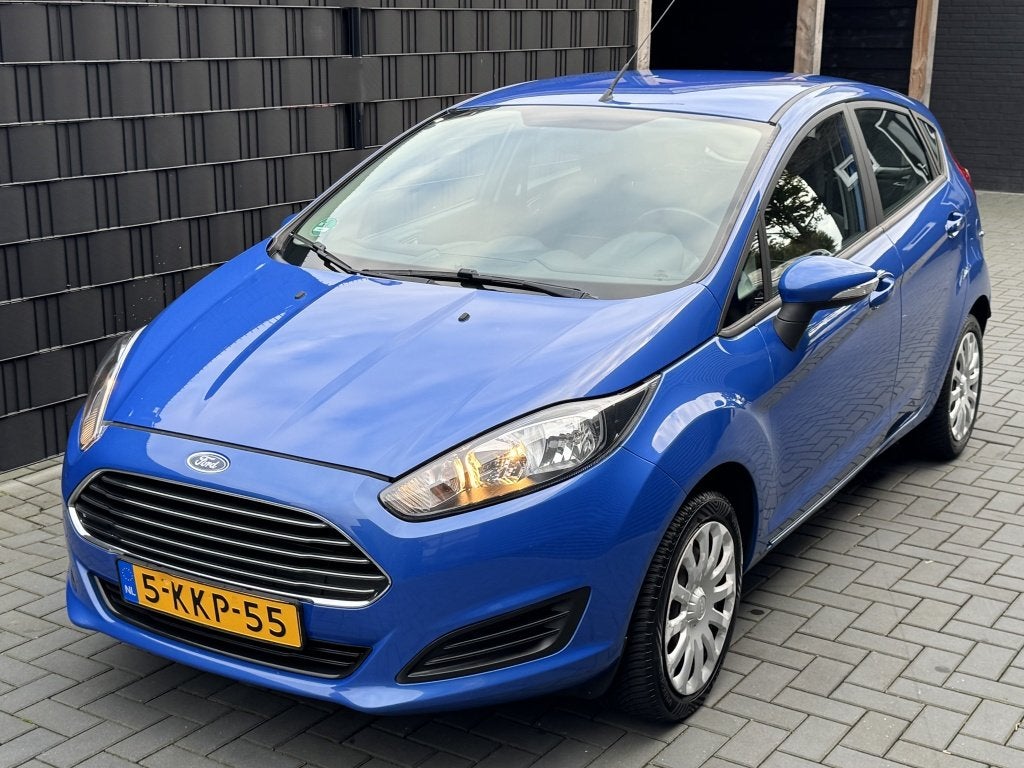 Ford Fiesta 1.0 Champion| BLAUW| 5DRS| AIRCO| NIEUWE RIEM, 65 pk, Euro 5, Stof, 525 kg