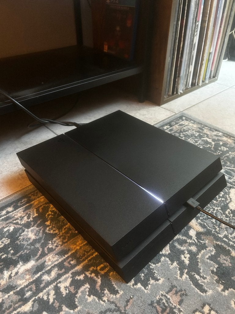 Ps4 500gb + Diablo 4 en 1 Controller, Spelcomputers en Games, Online, Gebruikt, Ophalen, Avontuur en Actie