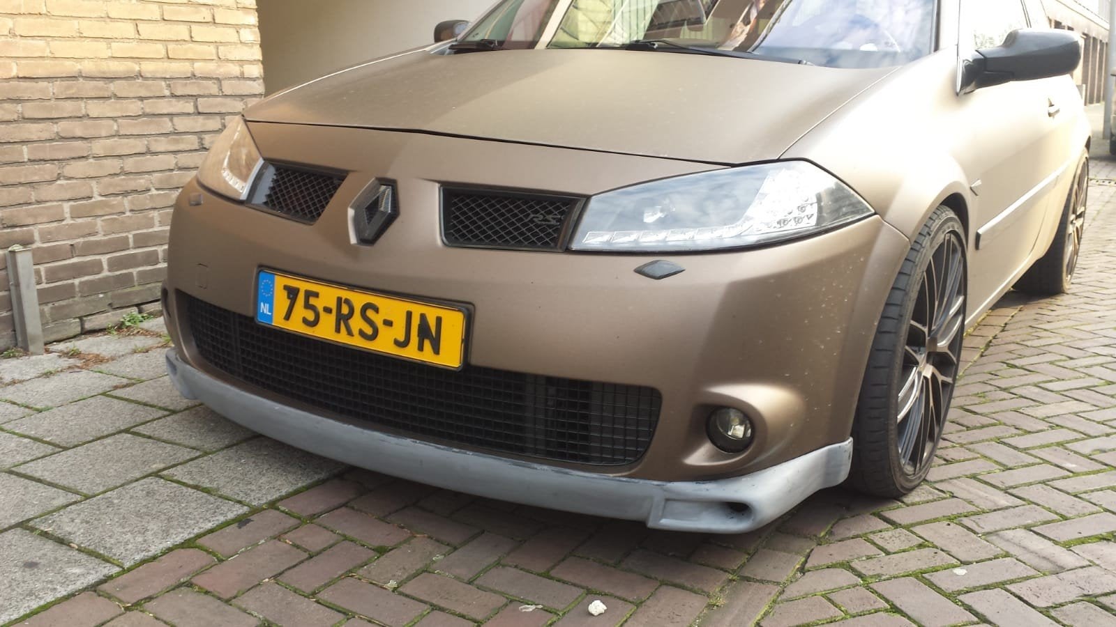 Carzone voor spoiler / lip Megane 225 / RS, Ophalen, Nieuw, Bumper, Renault