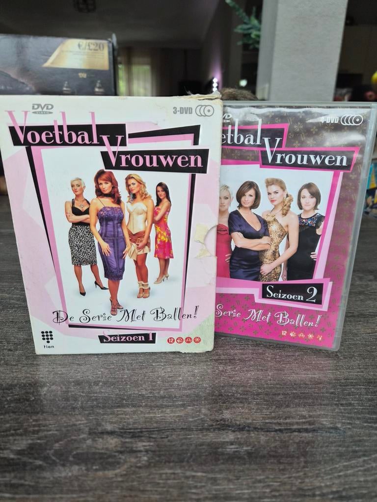 Voetbalvrouwen Seizoen 1 & 2 DVD Boxset, Vanaf 12 jaar, Ophalen of Verzenden, Gebruikt, Drama