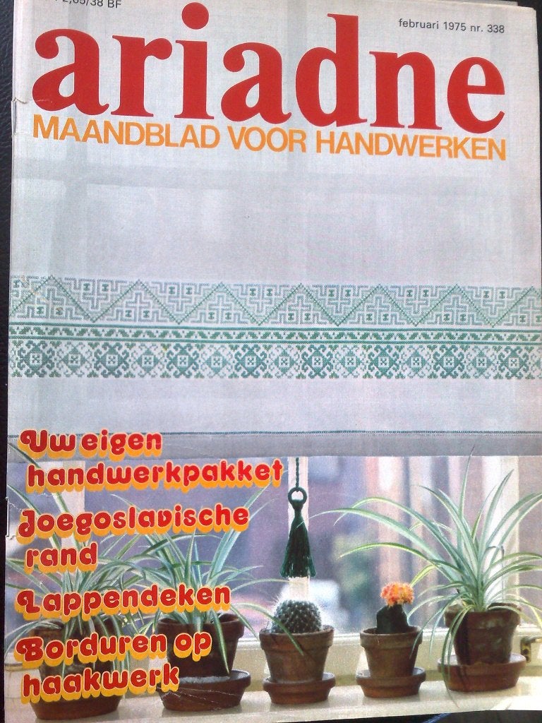 8 x Ariadne uit jaargang 1975, Verzenden, Gebruikt, Breien of Haken, Patroon of Boek