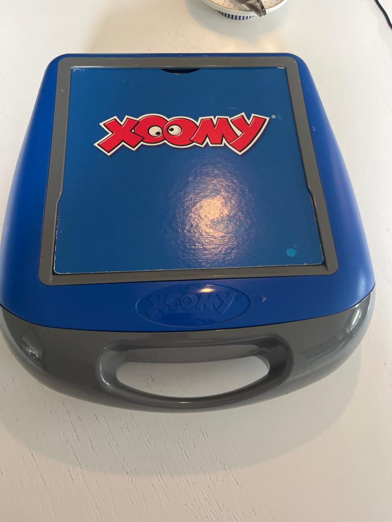 Xoomy tekentafel met projector en sjablonen, Ophalen of Verzenden, Gebruikt, Knutselen