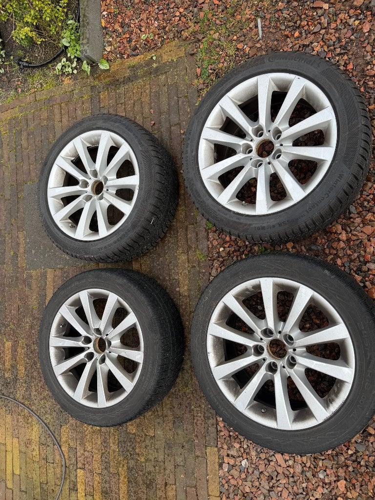 BMW 5 set winterbanden 18 inch (Contintal 245 45R), Auto-onderdelen, Banden en Velgen, Ophalen, 18 inch, Winterbanden, Band(en)