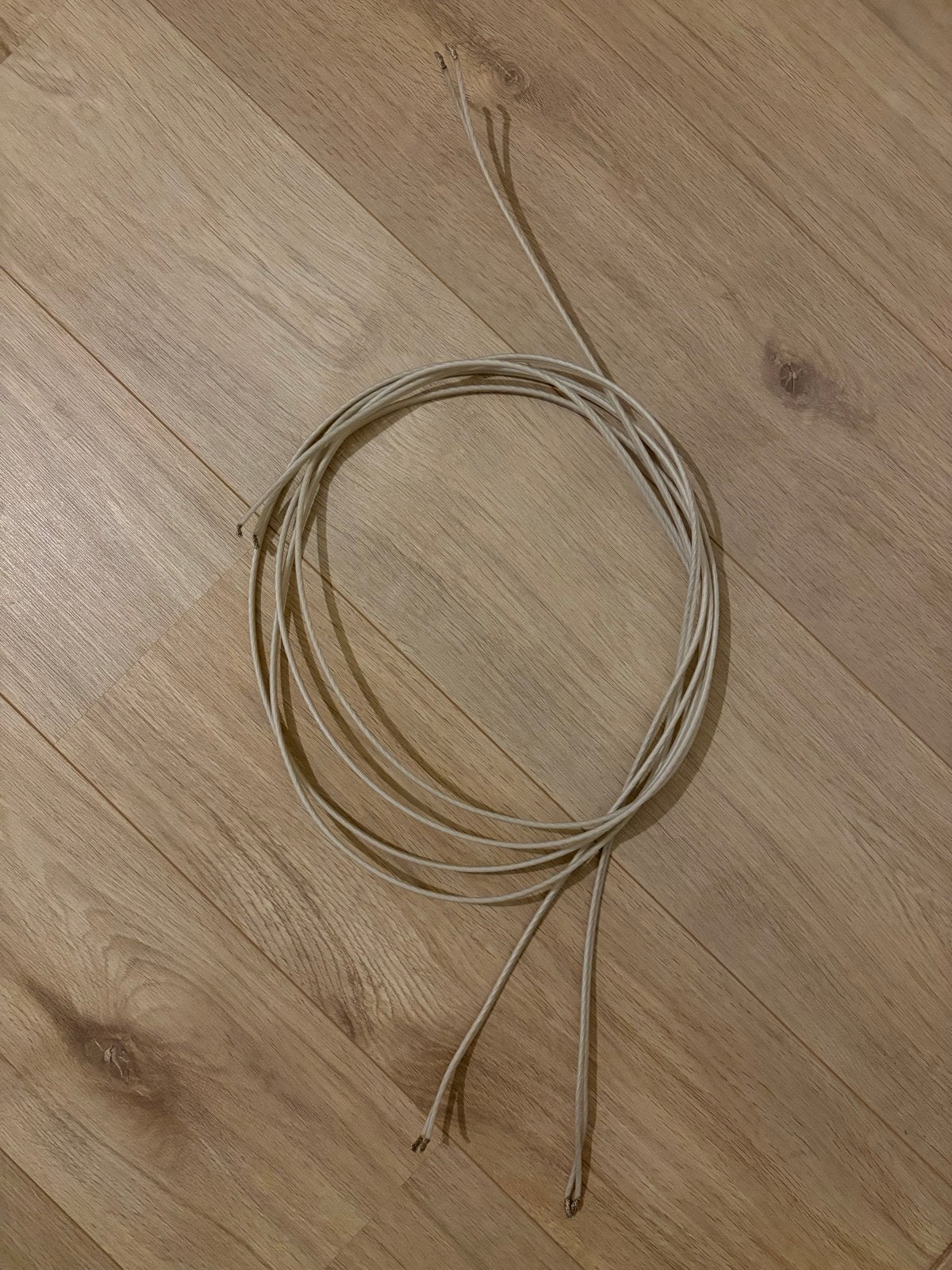QED Silver 25th Anniversary Luidsprekerkabel 2x 2.5m, Ophalen of Verzenden, Gebruikt, 2 tot 5 meter, Luidsprekerkabel