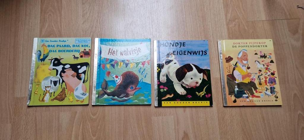 4 Gouden Boekjes in Goede Staat, Boeken, Ophalen of Verzenden, Gelezen, Diverse, Fictie algemeen