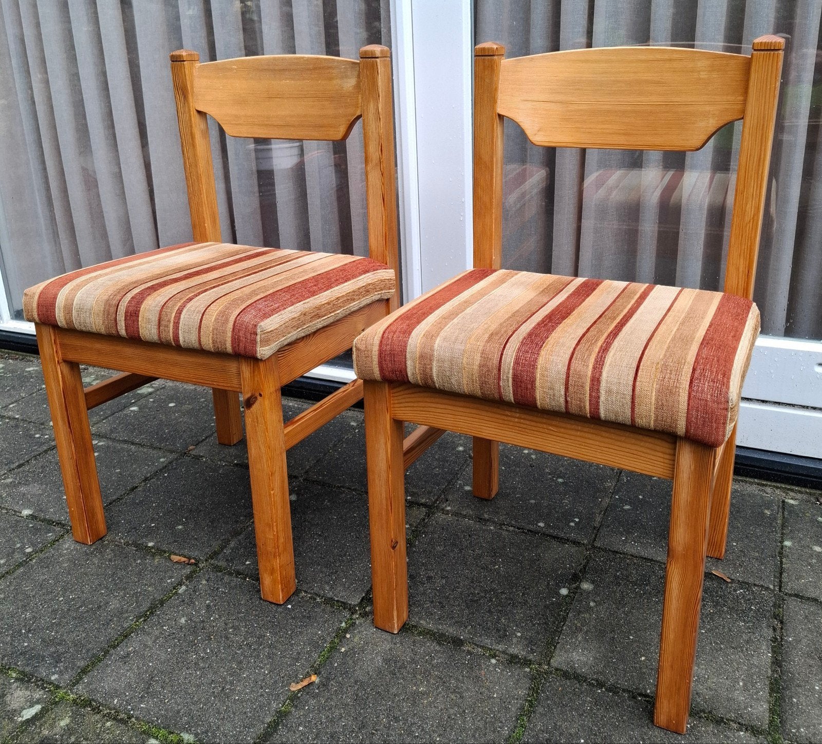 vintage Zweedse stoelen, gemerkt. Brutalist., Ophalen, Scandinavisch design, Gebruikt, Twee