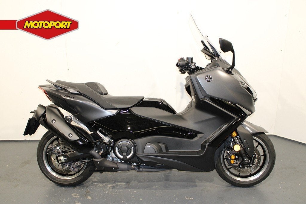 Yamaha T max Tech Max (bj 2026), Klantenservice@yamaha-motor.nl, Toermotor, Koolhovenlaan 101
1119 NC  Schiphol-Rijk, NL, 12 t/m 35 kW