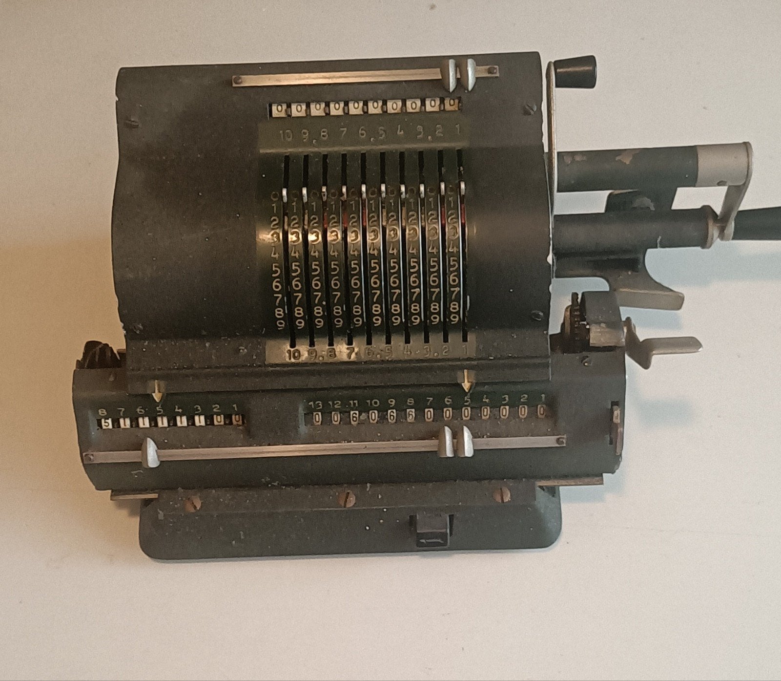 Mechanische rekenmachine., Antiek en Kunst, Antiek | Kantoor en Zakelijk, Ophalen of Verzenden