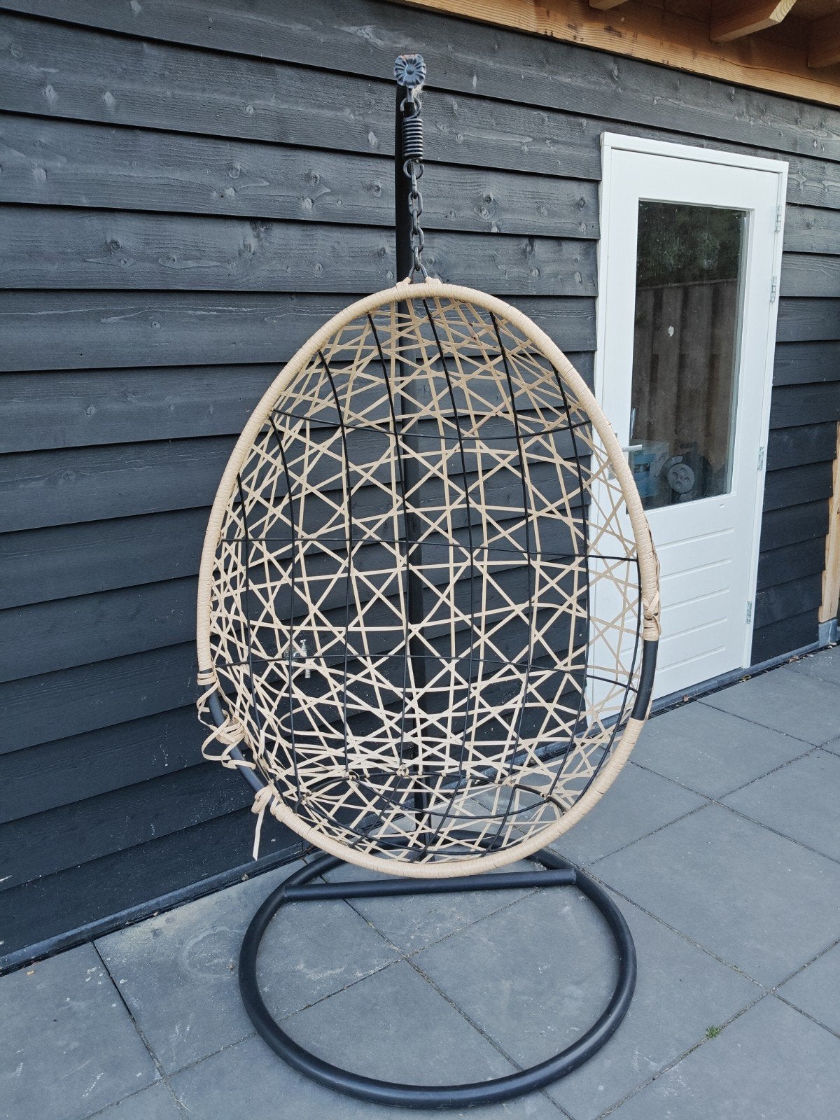 Eistoel / hangstoel met standaard, Tuin en Terras, Ophalen, Gebruikt, Wicker
