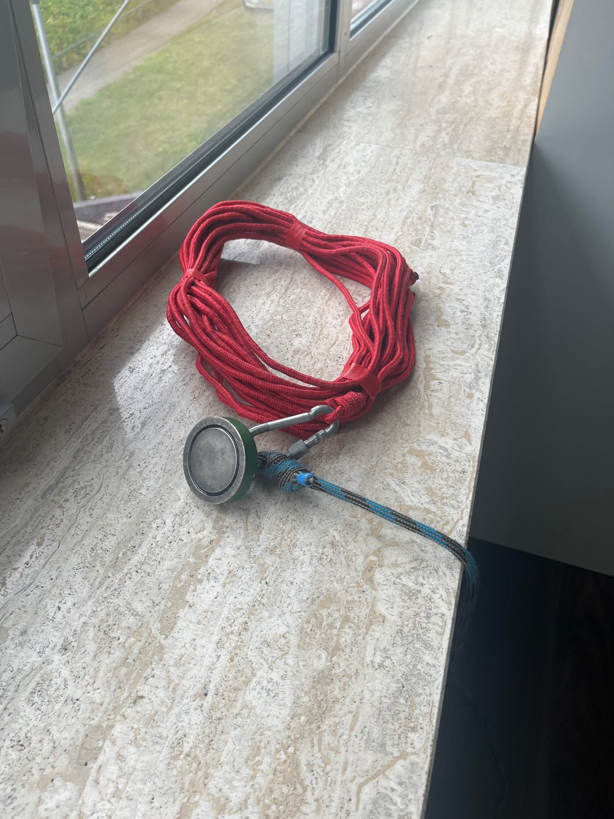 Magneetvissen set: sterke magneet met touw, Ophalen, Gebruikt