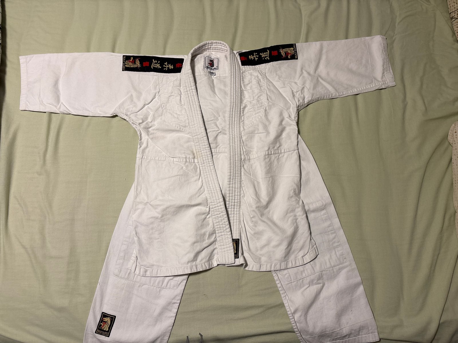 Wit vechtsportpak Matsuru Judo/ Jujitsu pak Maat 140, Ophalen, Gebruikt, Maat XS of kleiner, Judo