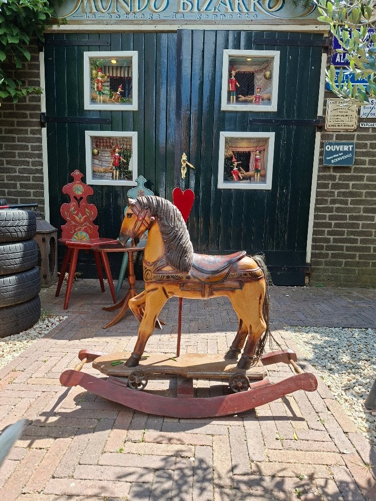 Houten hobbelpaardje, Ophalen, Gebruikt, Rij- of Hobbelspeelgoed