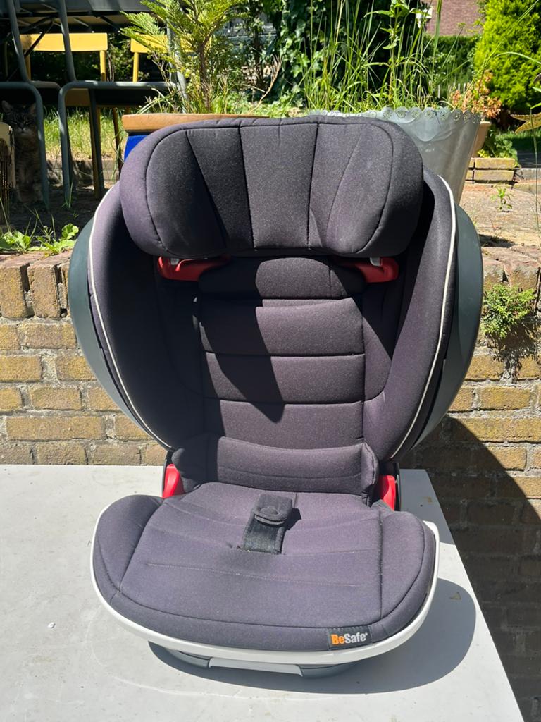 Autostoel Besafe izi-flex, 15 t/m 36 kg, Verstelbare rugleuning, Zo goed als nieuw, Isofix