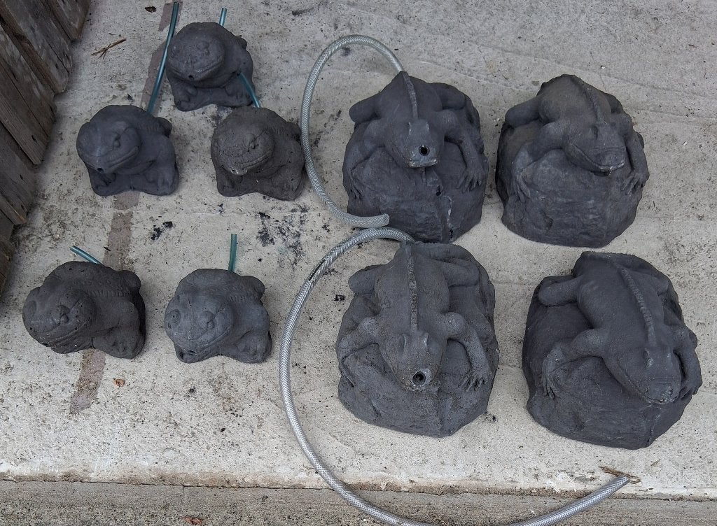 tuinbeelden beton met slang als spuitbeeld en zonder slang, Tuin en Terras, Ophalen, Nieuw, Beton, Dierenbeeld