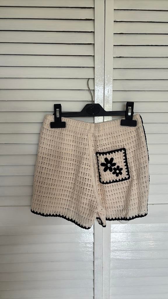 Zara broekje maat 128, Ophalen of Verzenden, Zo goed als nieuw, Meisje, Broek