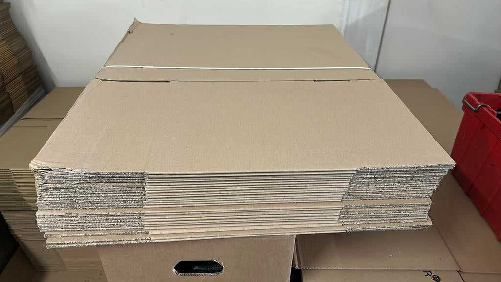 Amerikaanse vouwdoos enkelgolf 45x32x32cm, Ophalen, Doos, Minder dan 35 cm, Zo goed als nieuw