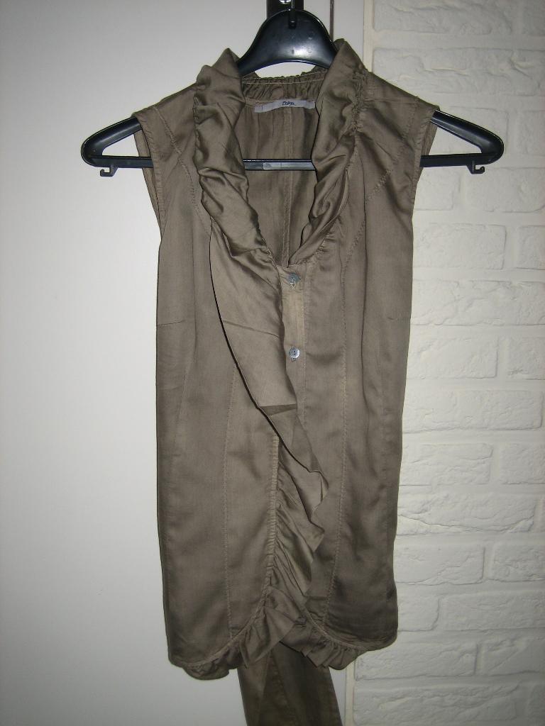 Prachtig goud-beige roezelbloesje BOTTEGA 36-38 Snazzeys, Kleding | Dames, Verzenden, Beige, Nieuw, Bottega
