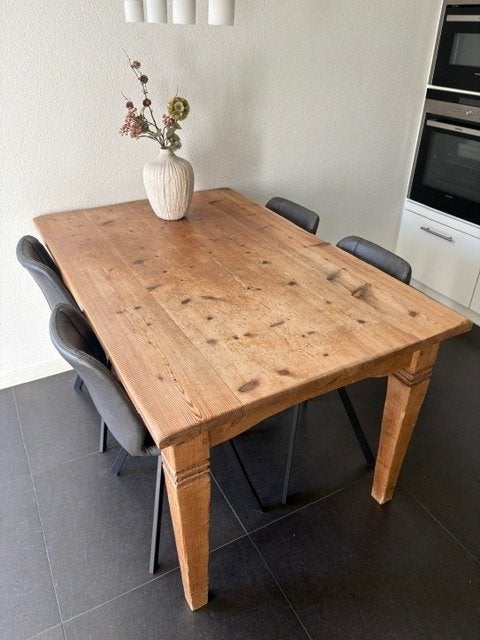 Grenenhouten tafel 140 x 90 cm, Huis en Inrichting, Ophalen, Gebruikt, 100 tot 150 cm, 50 tot 100 cm