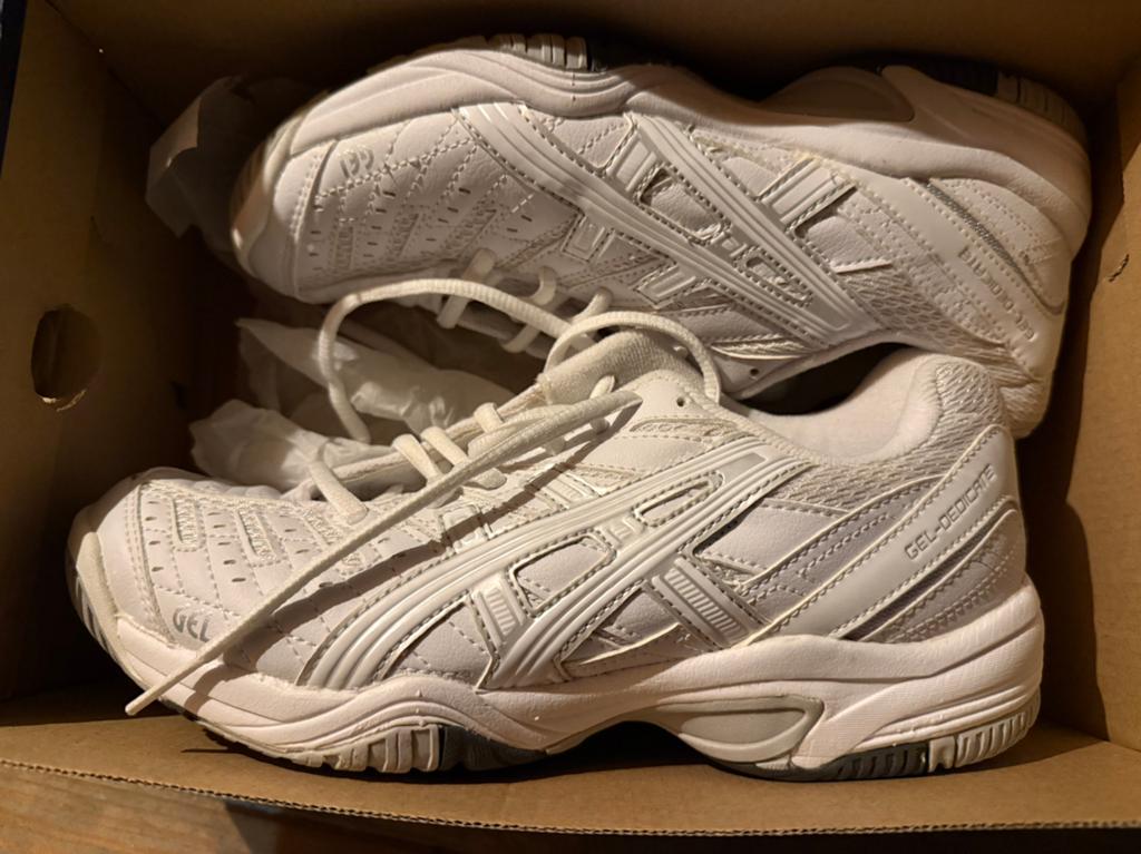 Asics sportschoen., Nieuw, Ophalen of Verzenden, Wit, Sportschoenen