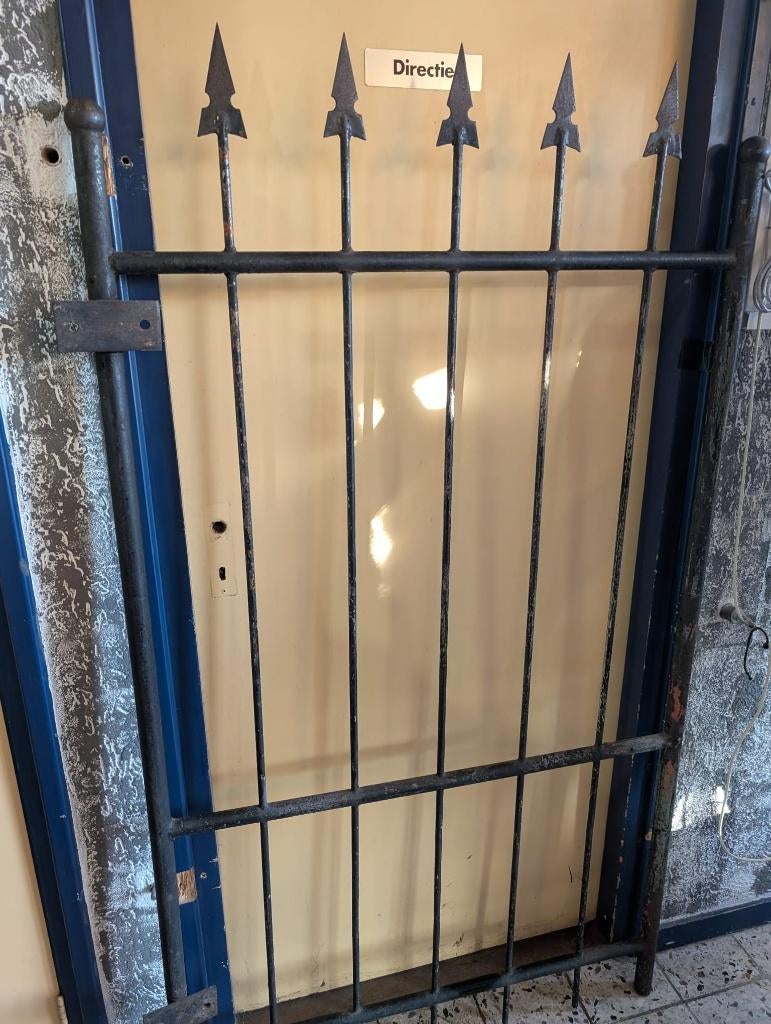 Authentieke Smeedijzeren Tuinpoort met Pijlpunten, Ophalen, Overige materialen, Gebruikt, Minder dan 100 cm