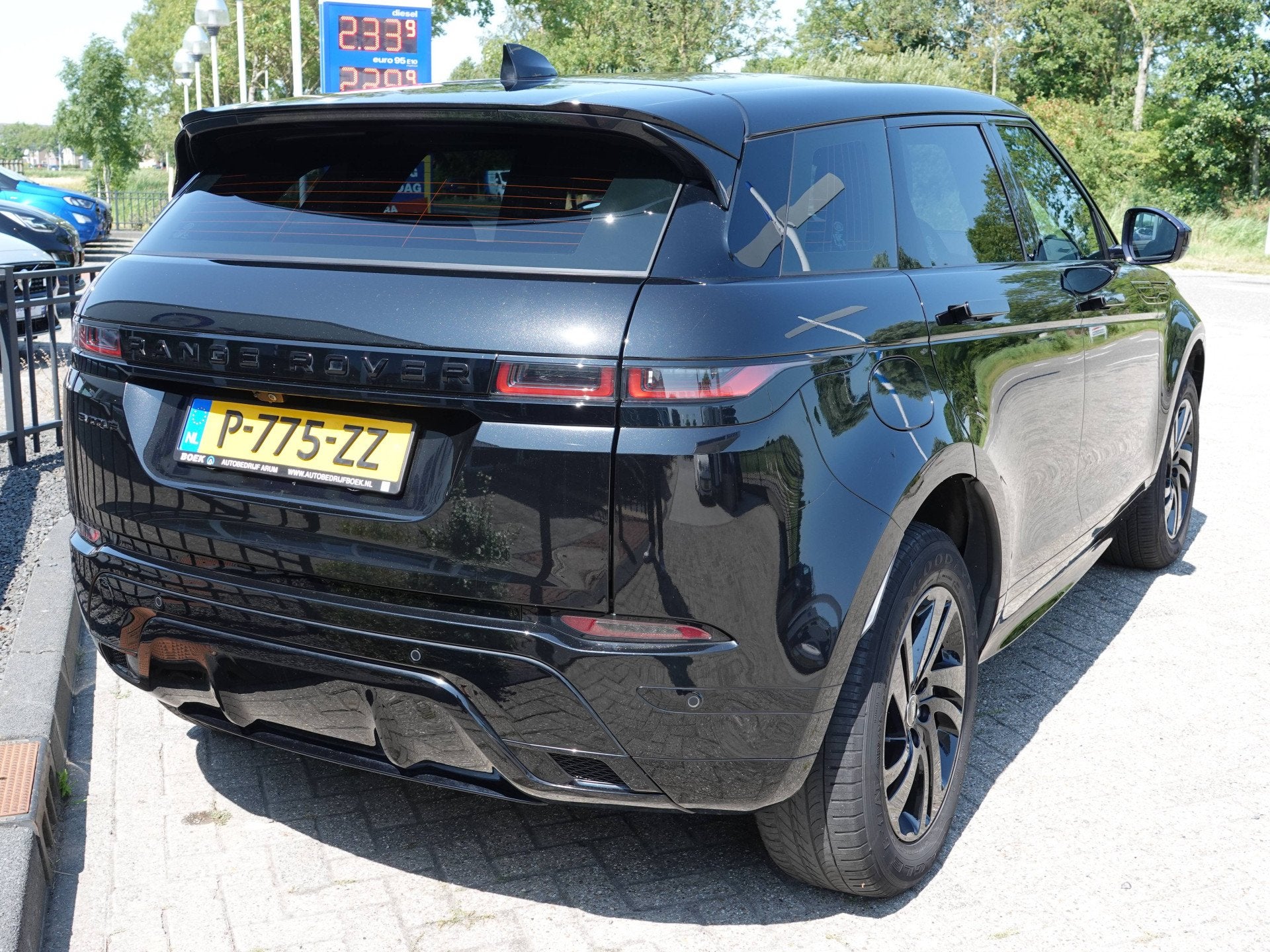 Land Rover Range Rover Evoque 1.5 P300e AWD R-Dynamic SE NL-, Auto's, 309 pk, Euro 6, Zwart, Vierwielaandrijving