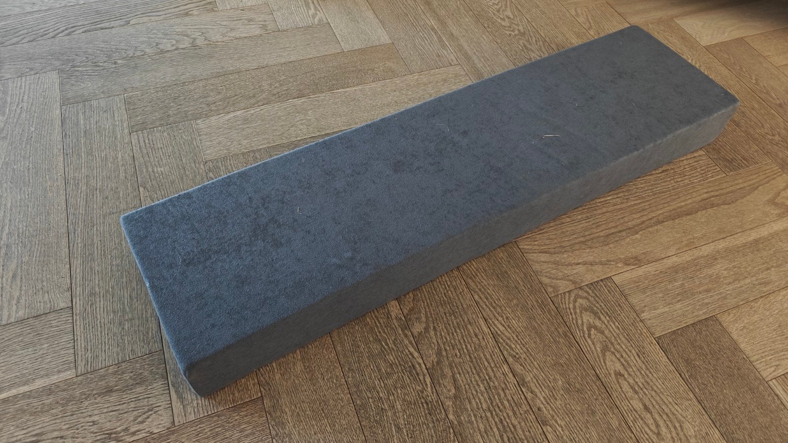 Nieuw grijs opvulkussen 11x30x115cm (caravan), Caravans en Kamperen, Ophalen of Verzenden, Nieuw