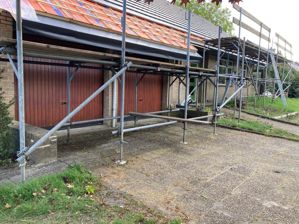 Stalen H-juk steiger, Doe-het-zelf en Verbouw, Steigers, Ophalen, Zo goed als nieuw, Gevelsteiger, 5 meter of hoger