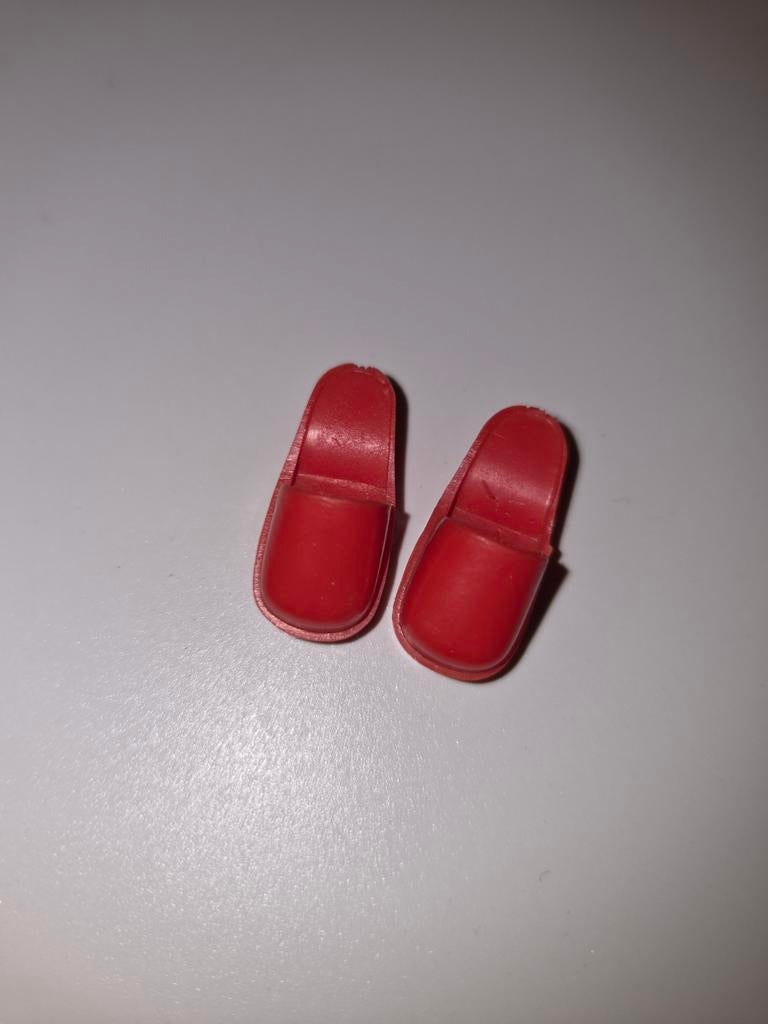 189 sindy Rode hakken slippers Barbie vintage, Ophalen of Verzenden
