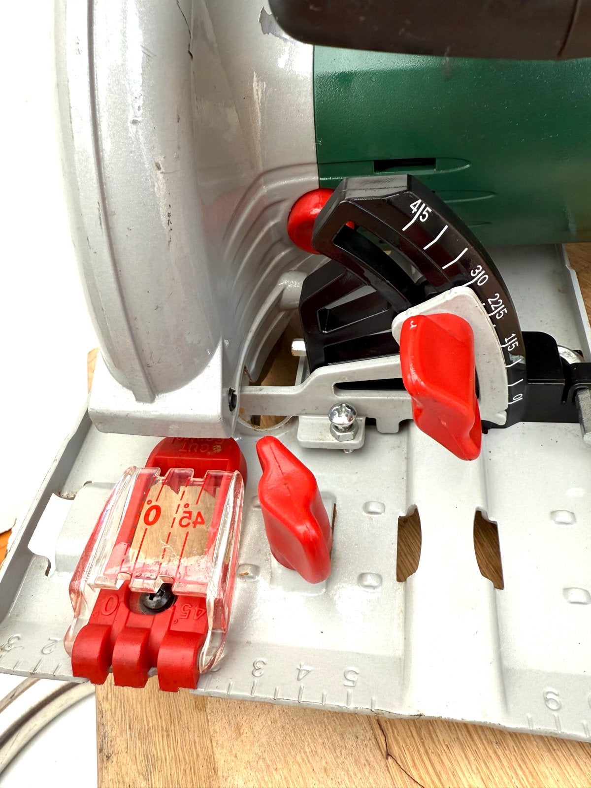 Bosch PKS 55 A Cirkelzaag - Krachtig en Betrouwbaar, Gebruikt, Cirkelzaag, Ophalen of Verzenden, 30 tot 70 mm