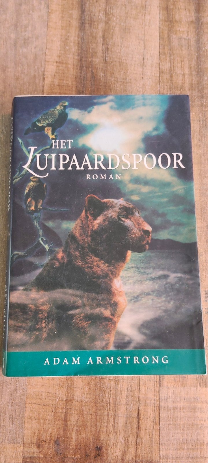 Adam Armstrong - Het luipaardspoor, Ophalen of Verzenden, Zo goed als nieuw, Adam Armstrong