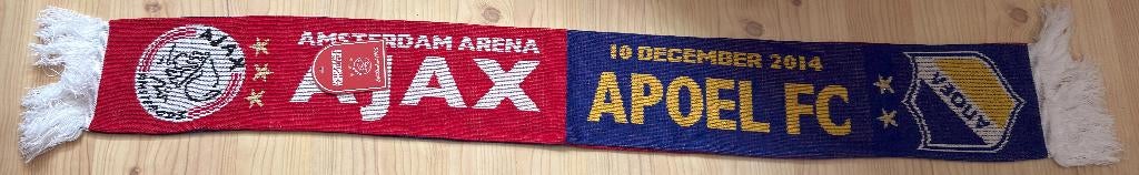 Ajax - Apoel FC sjaal 10-12-2014 NIEUW, Verzamelen, Sportartikelen en Voetbal, Ophalen of Verzenden, Nieuw, Ajax, Vaantje of Sjaal