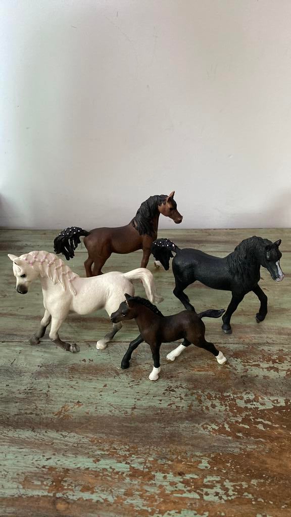 Schleich arabieren familie speelgoed, Ophalen of Verzenden, Zo goed als nieuw, Paard, Beeldje of Figuurtje