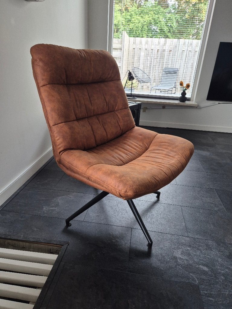 Stoel cognac kleur, Ophalen, Bruin, Zo goed als nieuw, Eén