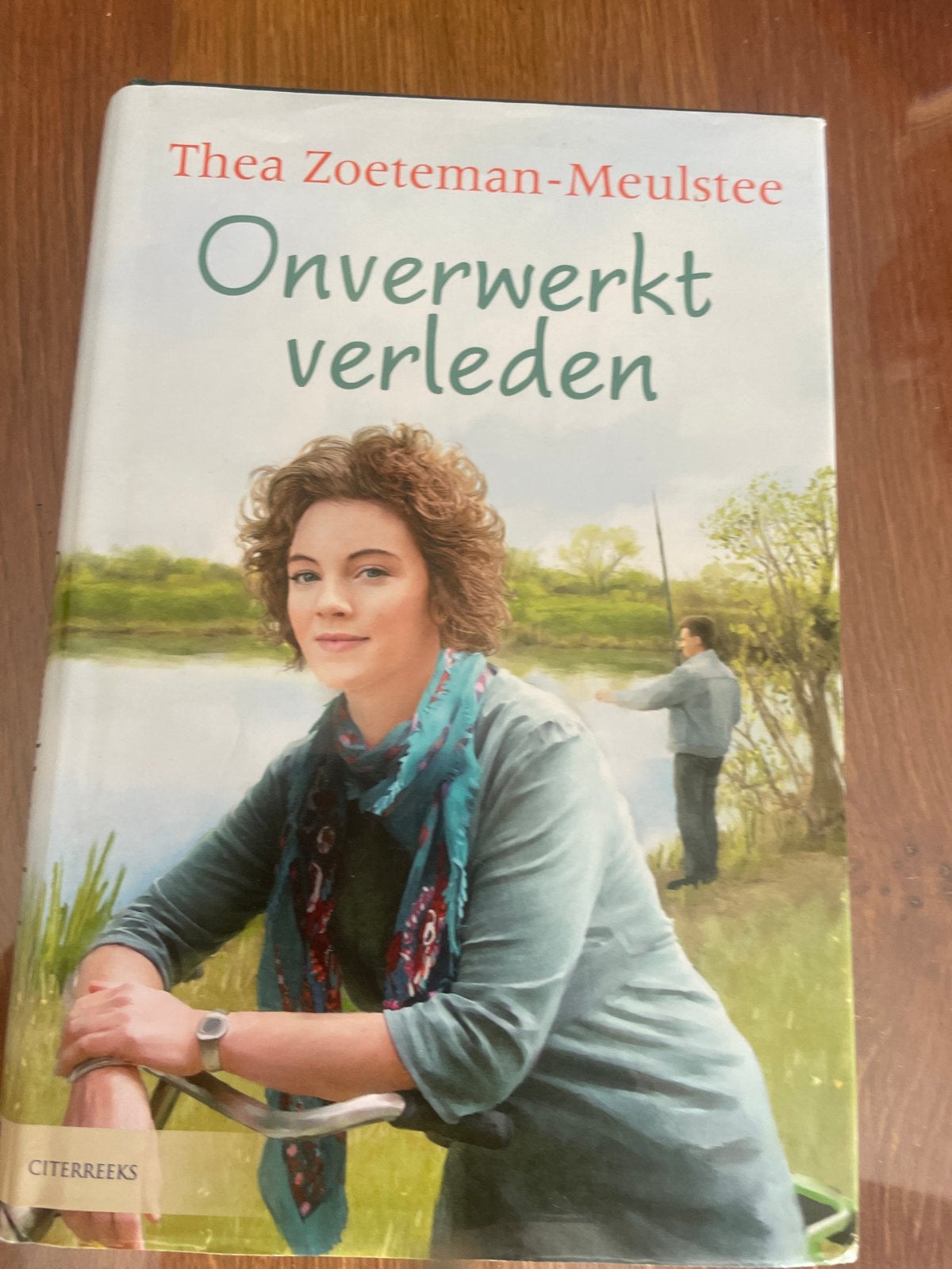 Onverwerkt verleden - Thea Zoeteman-Meulstee, Boeken, Ophalen of Verzenden, Zo goed als nieuw, Nederland
