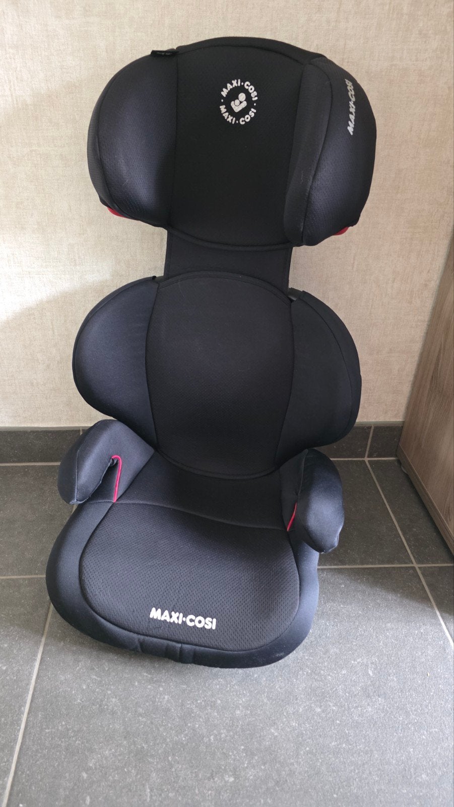 Maxi-Cosi Rodi SPS Autostoel - Zwart, Ophalen, 15 t/m 36 kg, Verstelbare rugleuning, Maxi-Cosi
