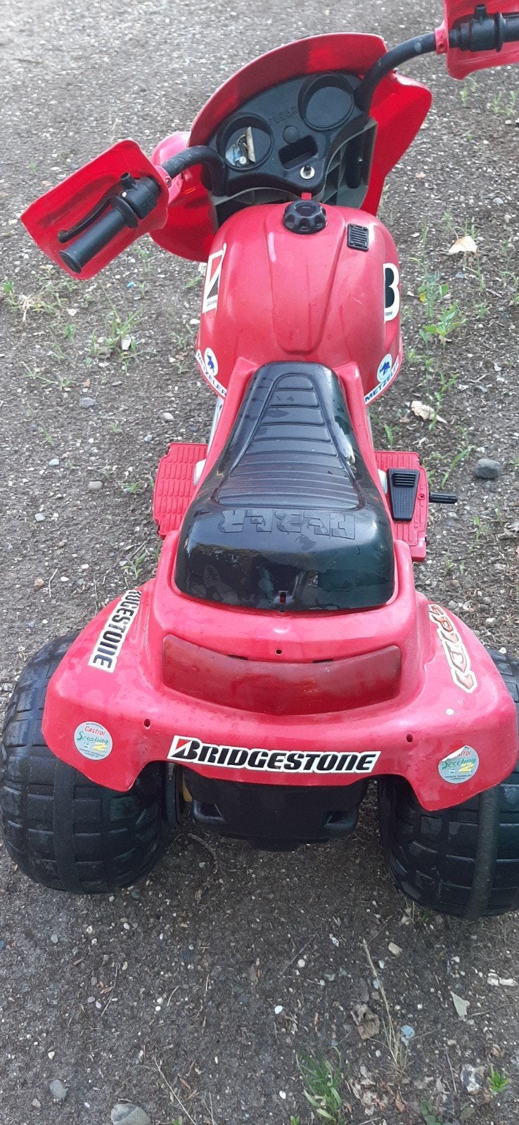 Leuke rode kinder motor werkt op accu (accu vervangen), Ophalen, Gebruikt
