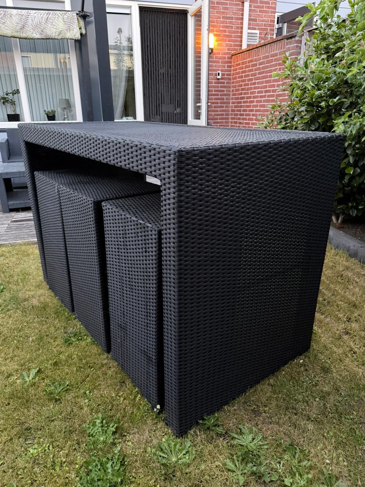 Bar + 6 krukken, Tuin en Terras, Tuinsets en Loungesets, Ophalen, Zo goed als nieuw, Wicker, 6 zitplaatsen